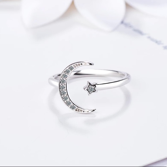 NWOT adjustable star ⭐️ ring - Picture 4 of 4